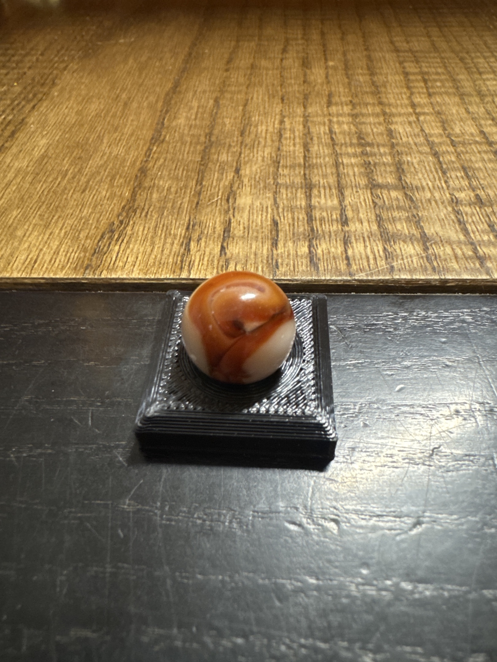 Rust on White Patch by Akro Agate Company