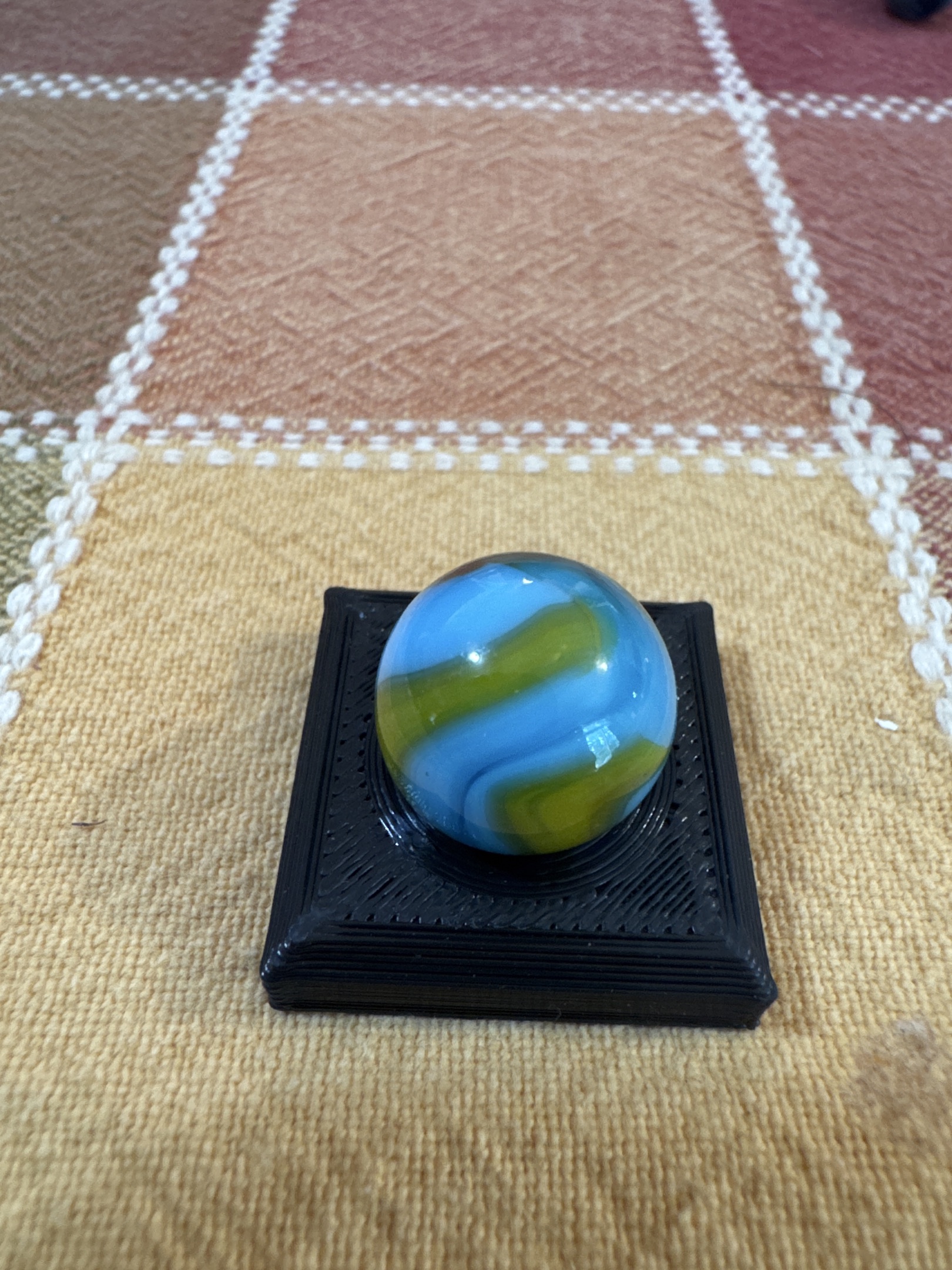 Alley Tri-Color Swirl by Alley Agate Company
