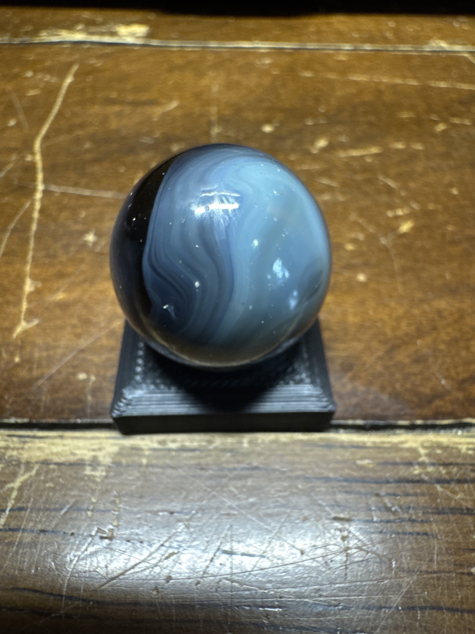 Blue Ghost / Blue Swirl Shooter by Alley Agate, identification view
