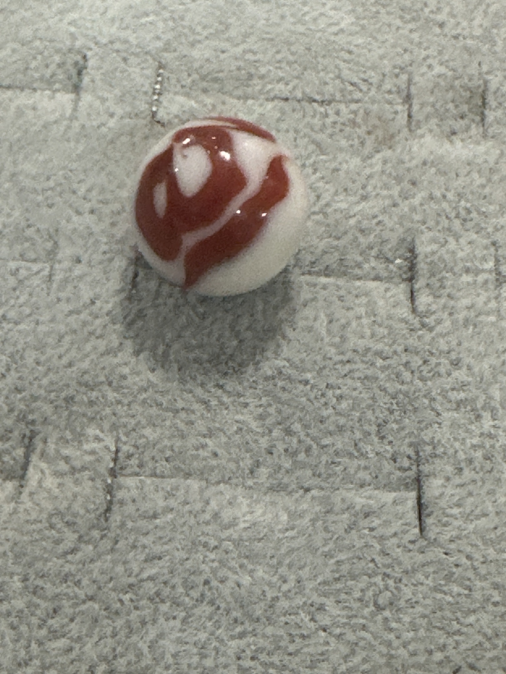 Red and White Ravenswood Swirl by Ravenswood Novelty Works, identification view