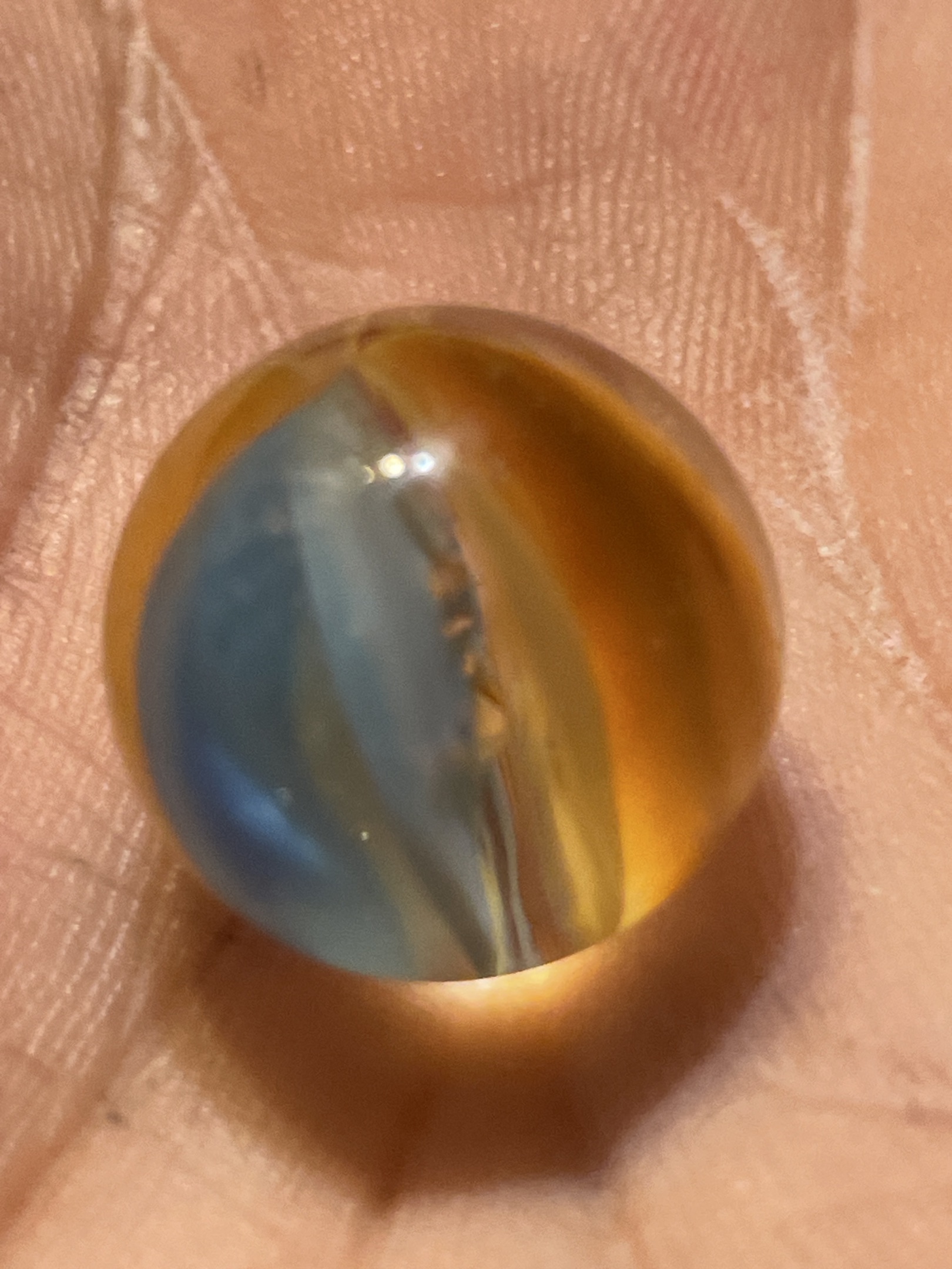 4-Vane Multi-Color by Vitro Agate Company, identification view