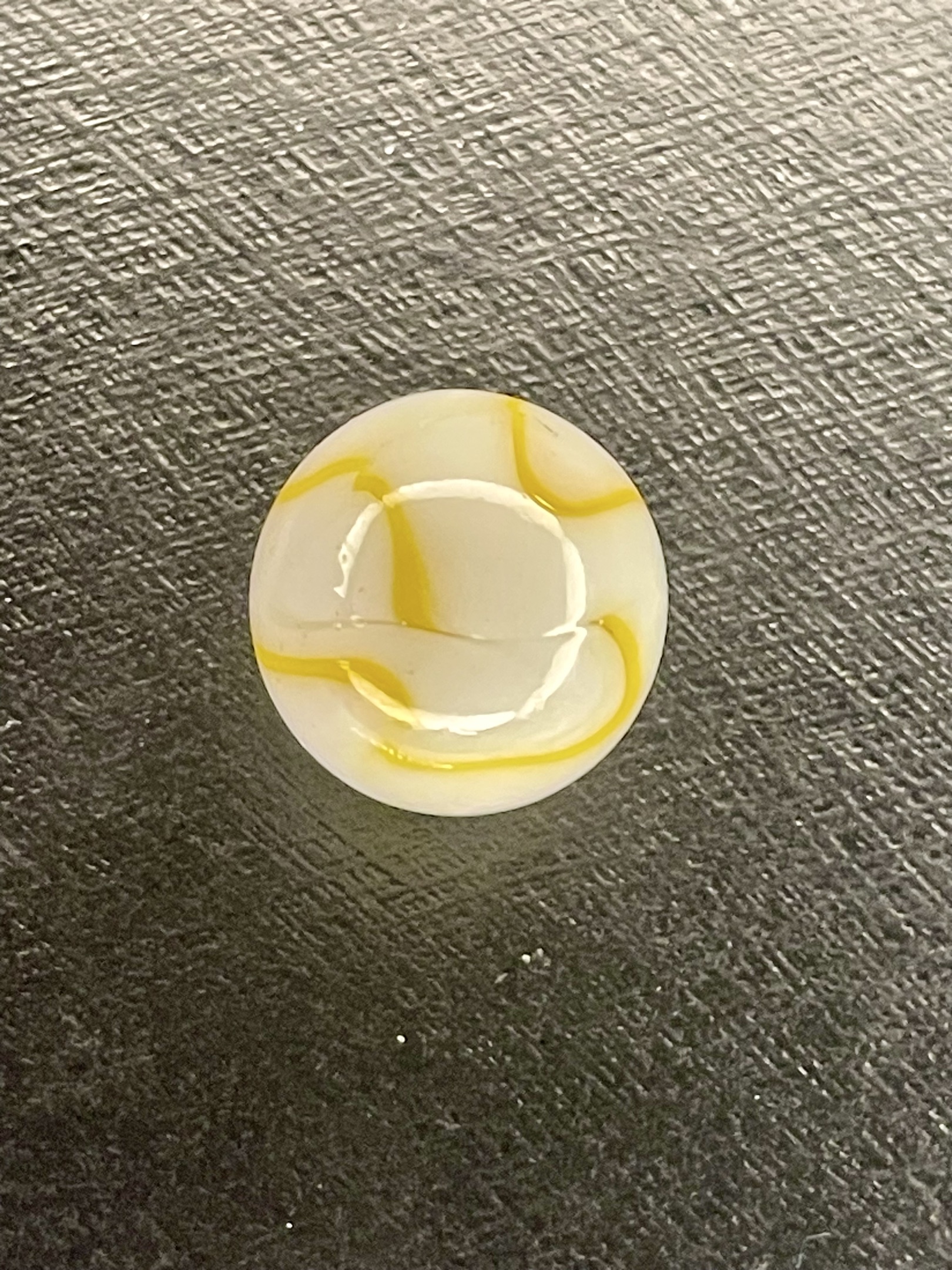 Yellow and White Swirl by Alley Agate, identification view