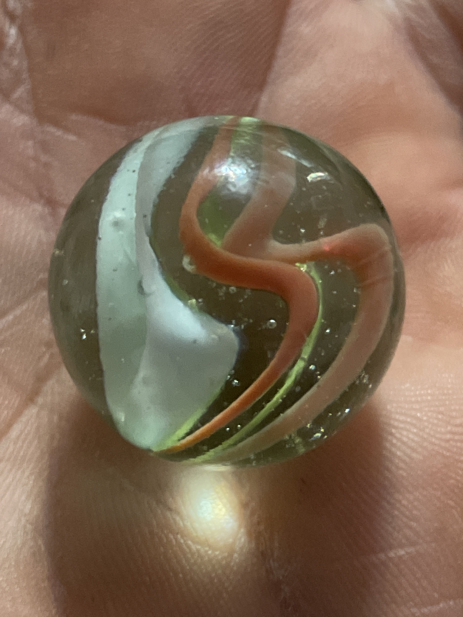 Tri-Lite by Vitro Agate Company, identification view