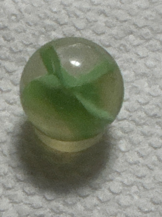 Green Ribbon by Vitro Agate, identification view