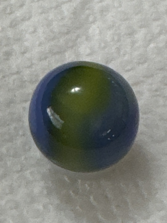 Planet Earth by Vacor, identification view