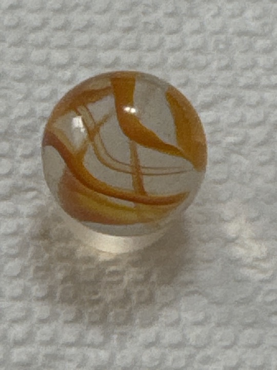Butterscotch Ribbon on Clear by Alley Agate, identification view