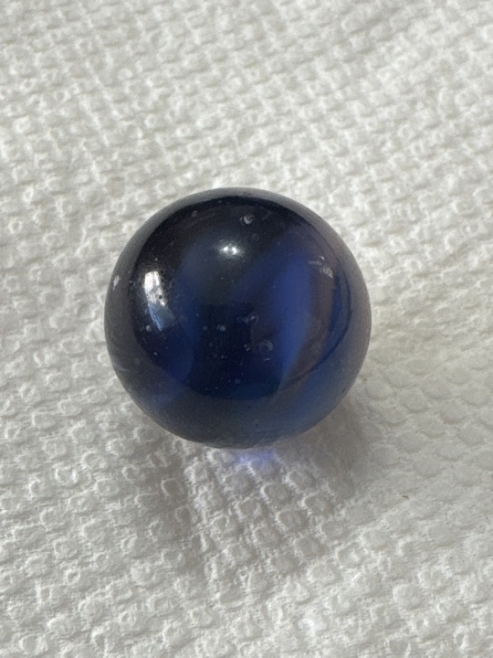 Blue Slag by Akro Agate, identification view