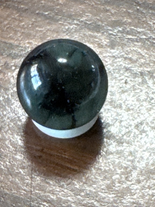 Black Widow by Vitro Agate, identification view