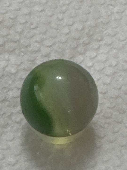 Green Peerless Patch by Peltier Glass Company, identification view