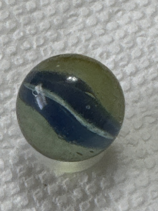 Blue Cat's Eye on Clear by Vitro Agate, identification view
