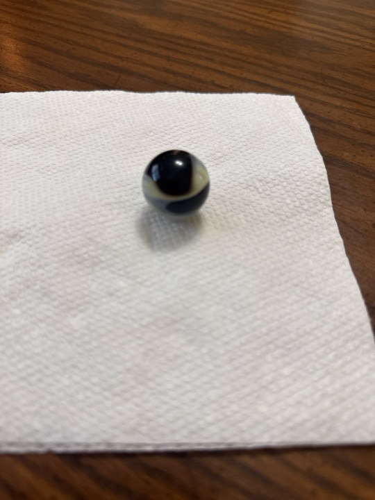 Black and White Swirl - Black Onyx by Alley Agate, identification view