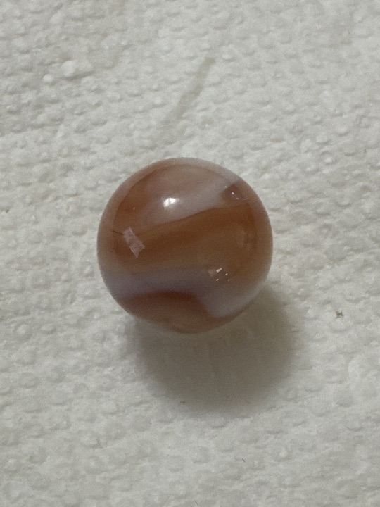 Carnelian and White Slag by Akro Agate, identification view