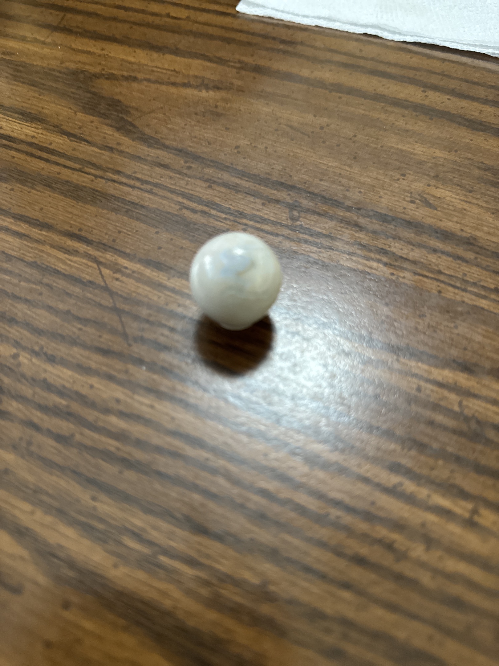 White Opaque Shooter by Vitro Agate, identification view