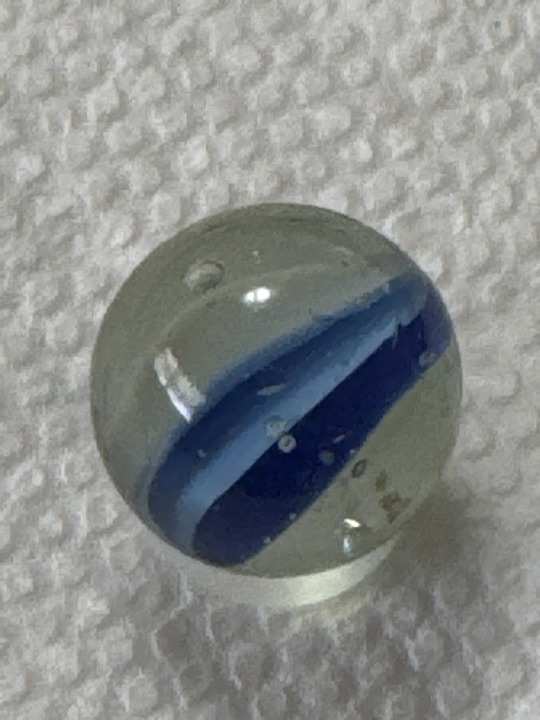 Blue Ribbon by Alley Agate, identification view