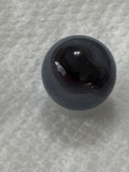 Black Onyx by Akro Agate, identification view