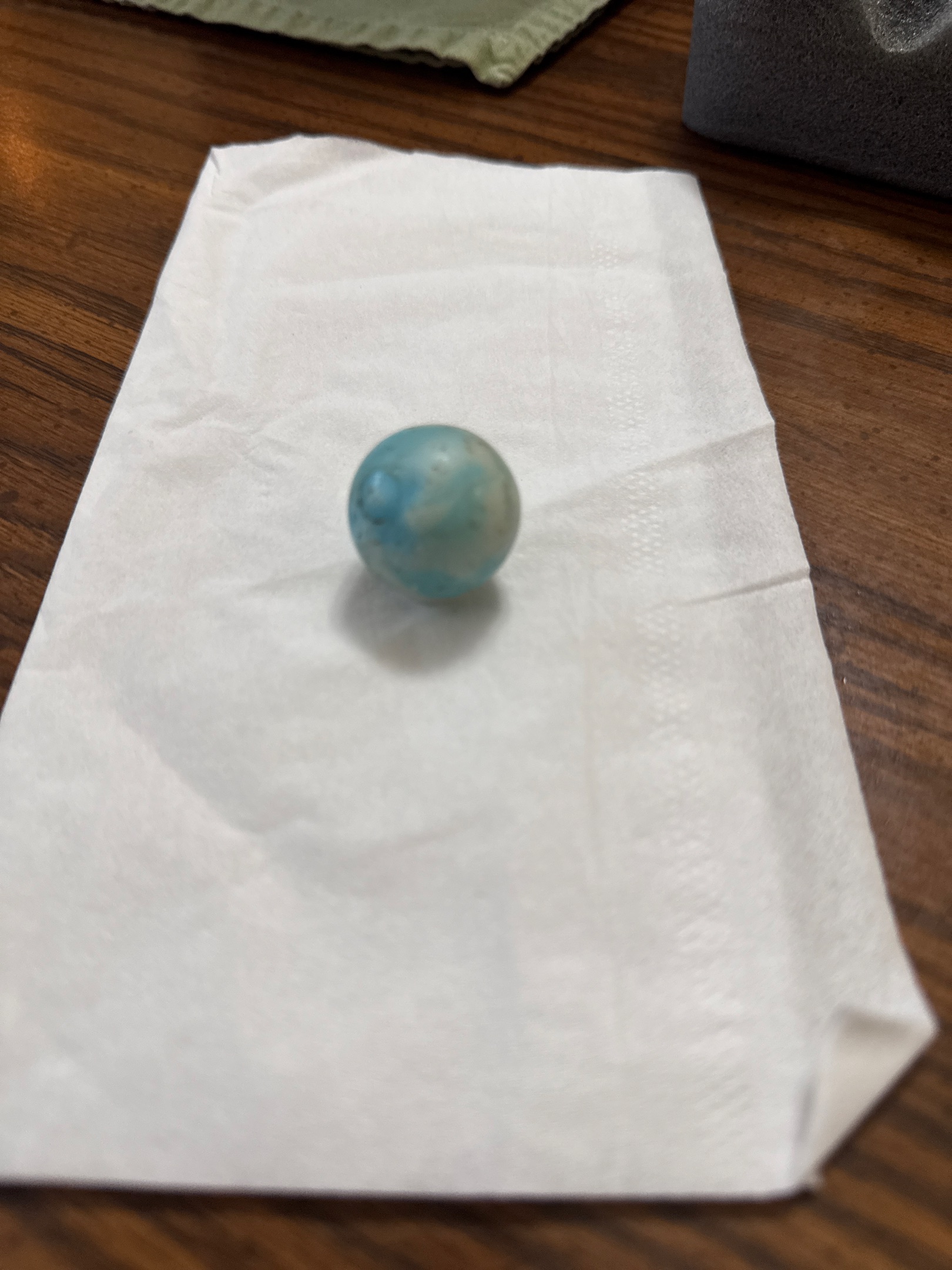 Blue and White Patch - Blue Moon Egg by Akro Agate, identification view