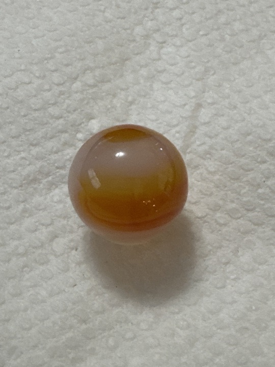 Carnelian Agate by Akro Agate, identification view