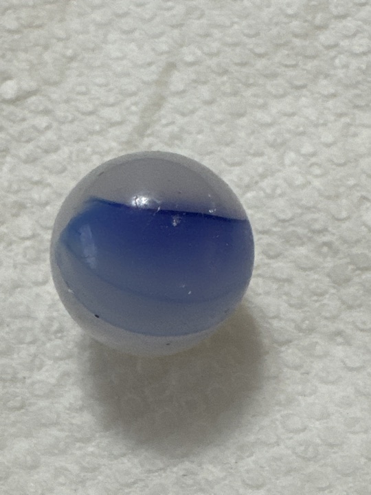 Blue Cat's Eye by Vitro Agate, identification view