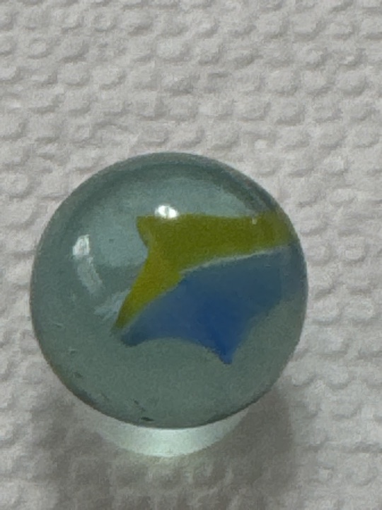 Blue-Yellow 2-Vane Cat's Eye by Japanese (Shinwa / Generic Japan), identification view