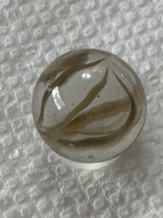 Brown Vaned Cat's Eye by Vitro Agate, identification view
