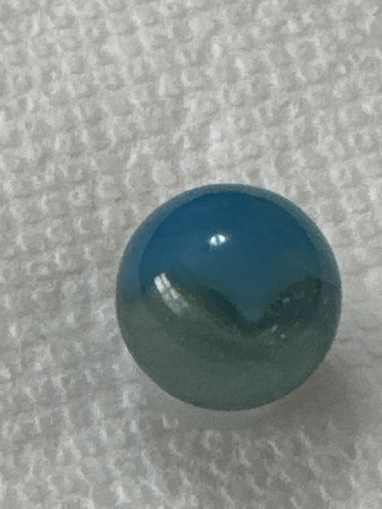 Blue Moonie Patch by Akro Agate, identification view