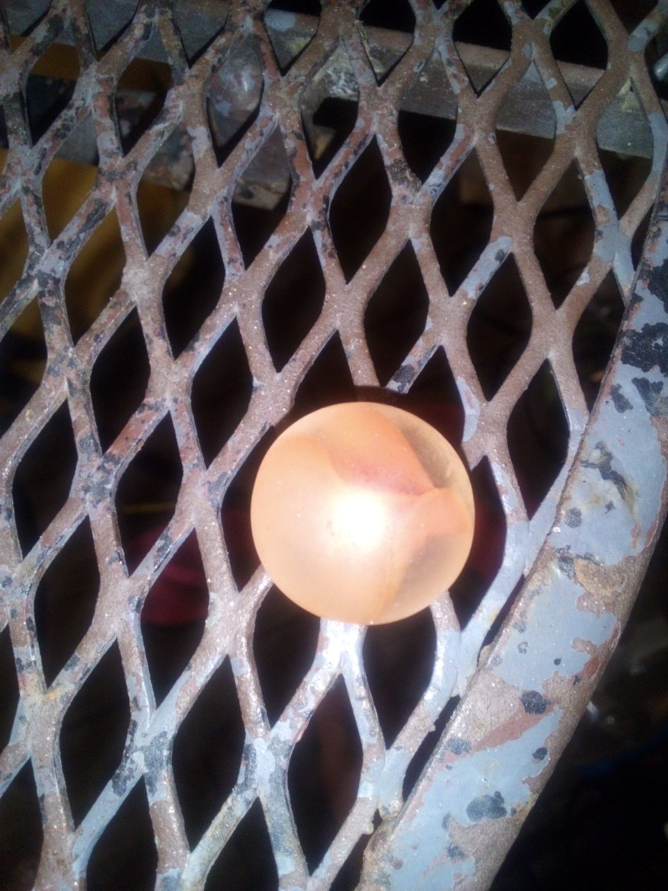 Peach Frosted Clearie by Vitro Agate, identification view
