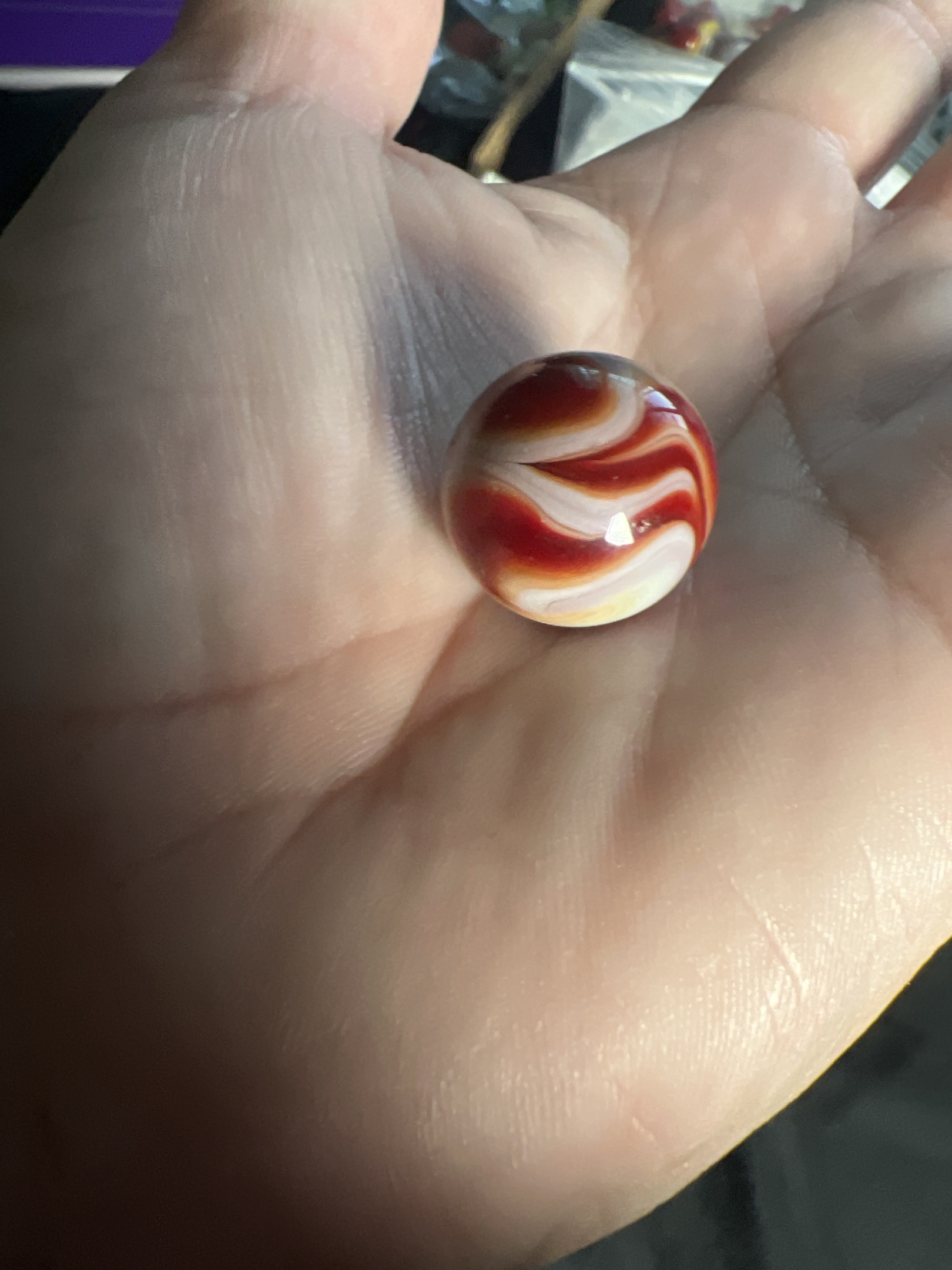 Red and White Swirl by Alley Agate, identification view